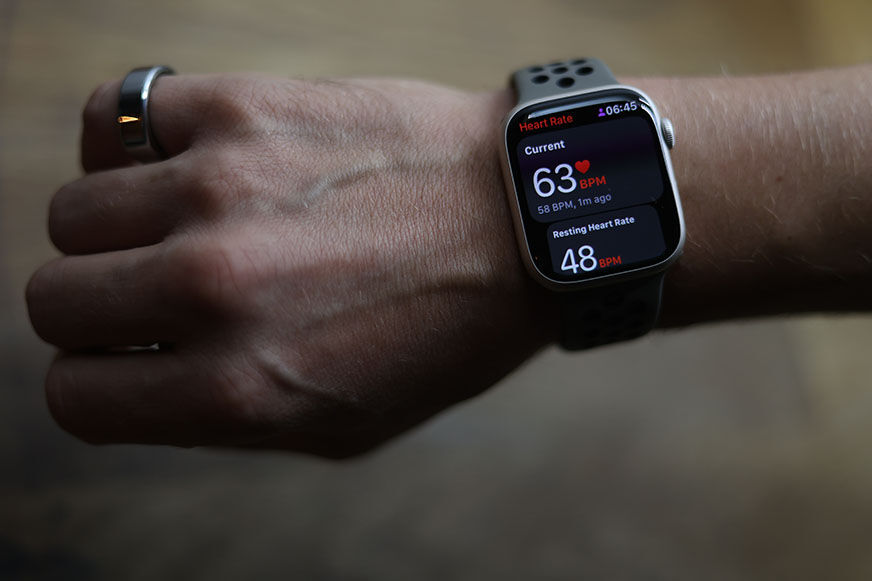 You can see the recorded heart rate on the Apple Watch 8.